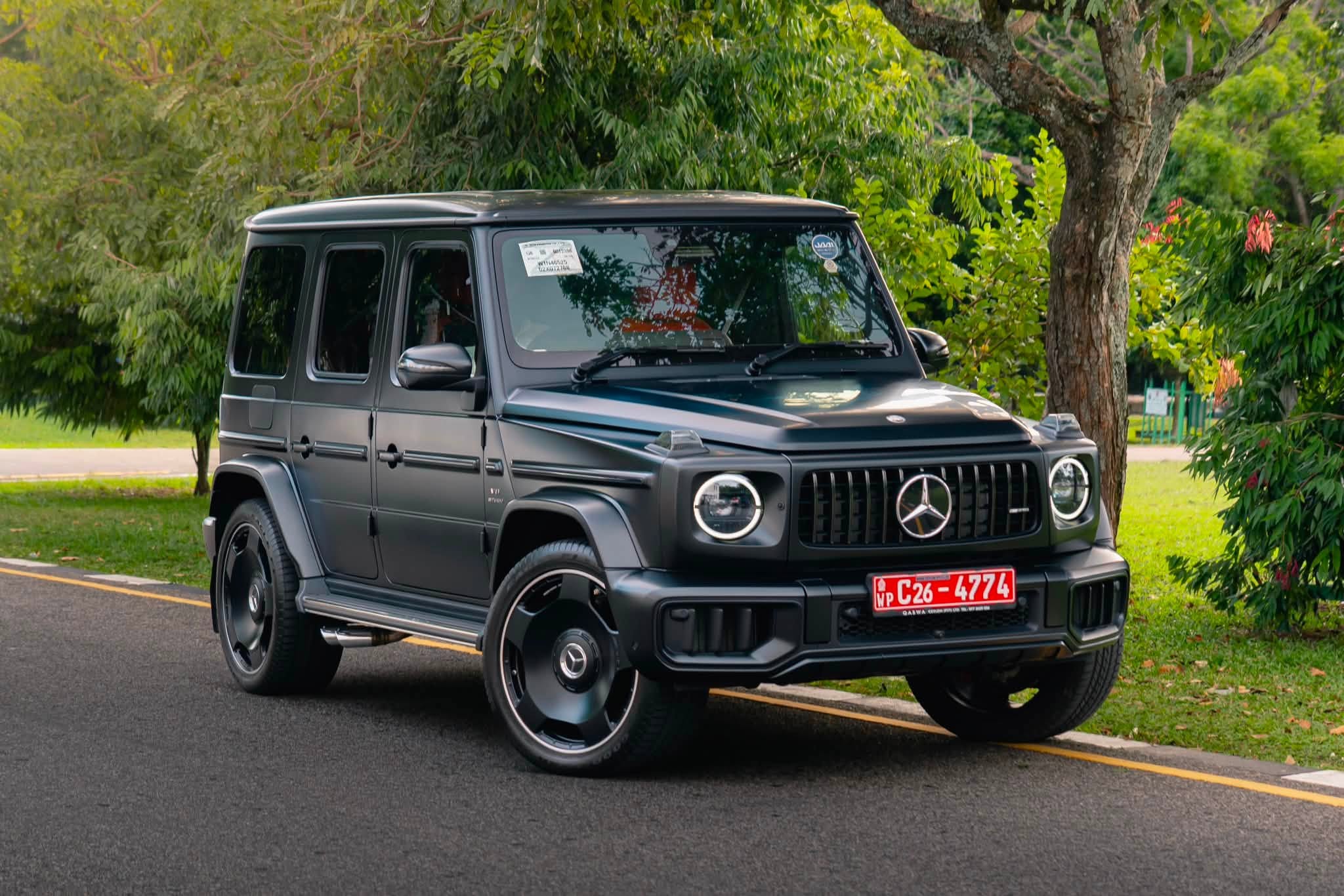 Mercedes Benz G63 AMG MAGNO (MANUFAKTUR PACKAGE)