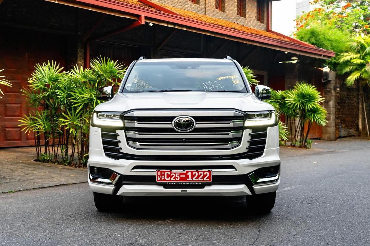 Land Cruiser 300